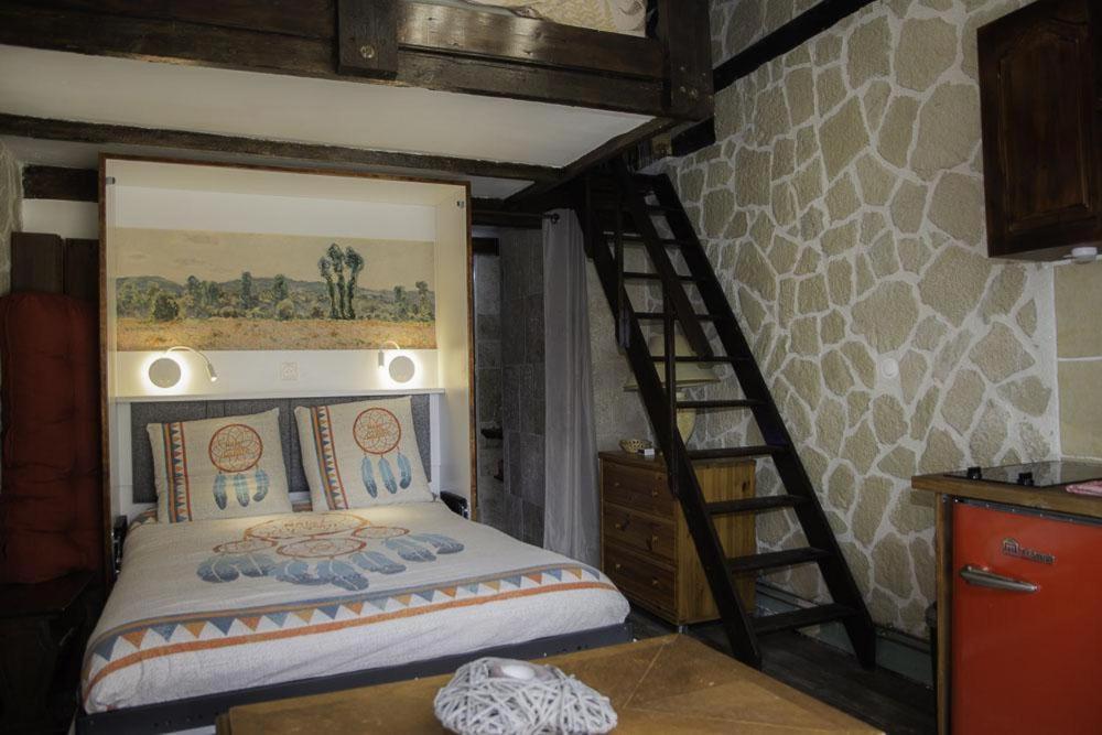Chez Aurelia - Chambres & Table D'Hotes La Couture-Boussey Room photo